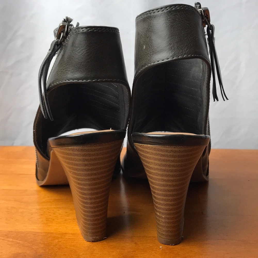 CL by Laundry Peep Toe Booties Grey Sz:10 - Picture 7 of 8